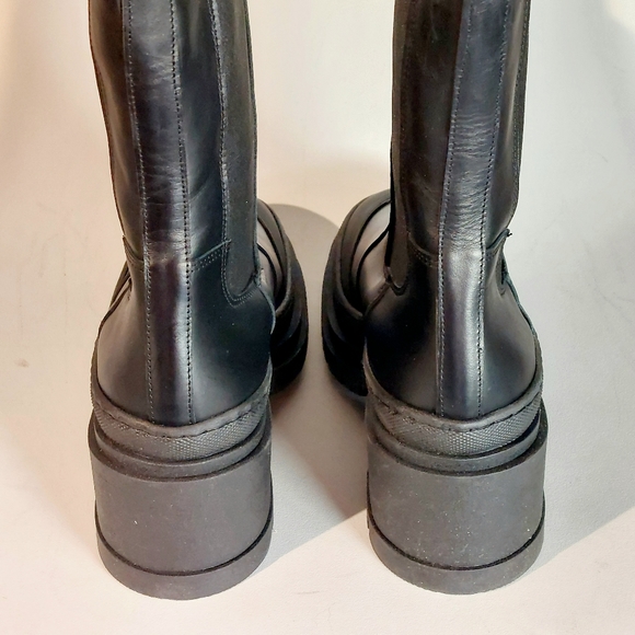 8 by YOOX black leather cap-toe Chelsea boots, EU41, NWT - Picture 3 of 14